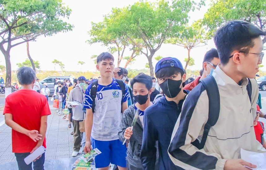 Mãn nhãn phẩm chất chơi bóng của các cựu danh thủ Brazil - Ảnh 3. Mãn nhãn phẩm chất chơi bóng của các cựu danh thủ Brazil - Ảnh 3.