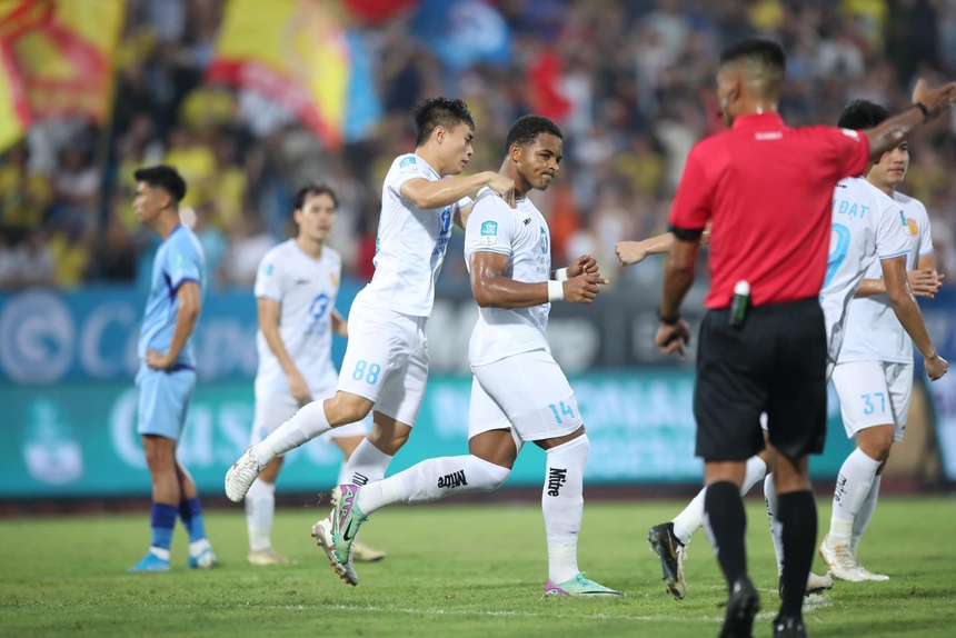 Nam Định vào bán kết Cúp quốc gia - Ảnh 2.