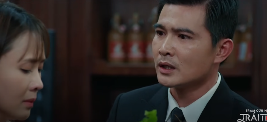 Quang Sự nói 'mới chỉ mở bài' sau cảnh 'lật mặt' chấn động trong phim 'Trạm cứu hộ trái tim' - Ảnh 1.