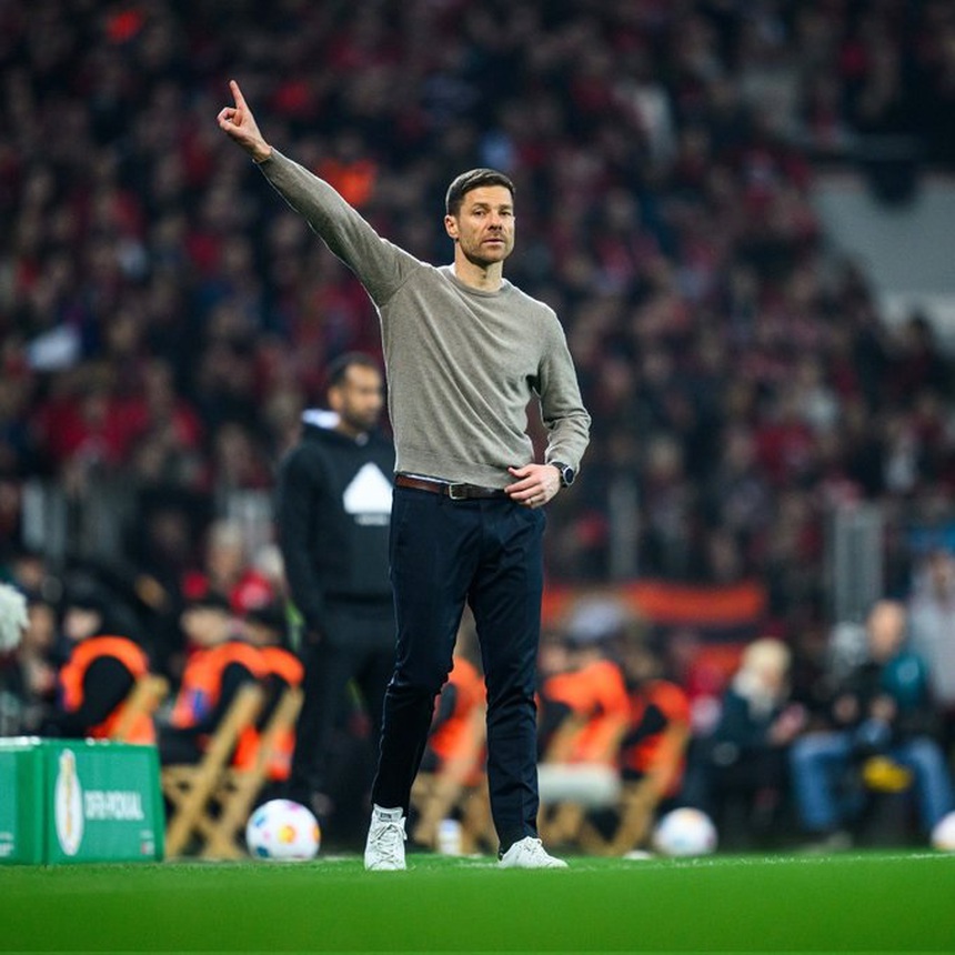 Xabi Alonso tiếp tục hành trình kỳ diệu cùng Leverkusen, CĐV ước ao dẫn dắt ĐT Việt Nam - Ảnh 4. Xabi Alonso tiếp tục hành trình kỳ diệu cùng Leverkusen, CĐV ước ao dẫn dắt ĐT Việt Nam - Ảnh 4.