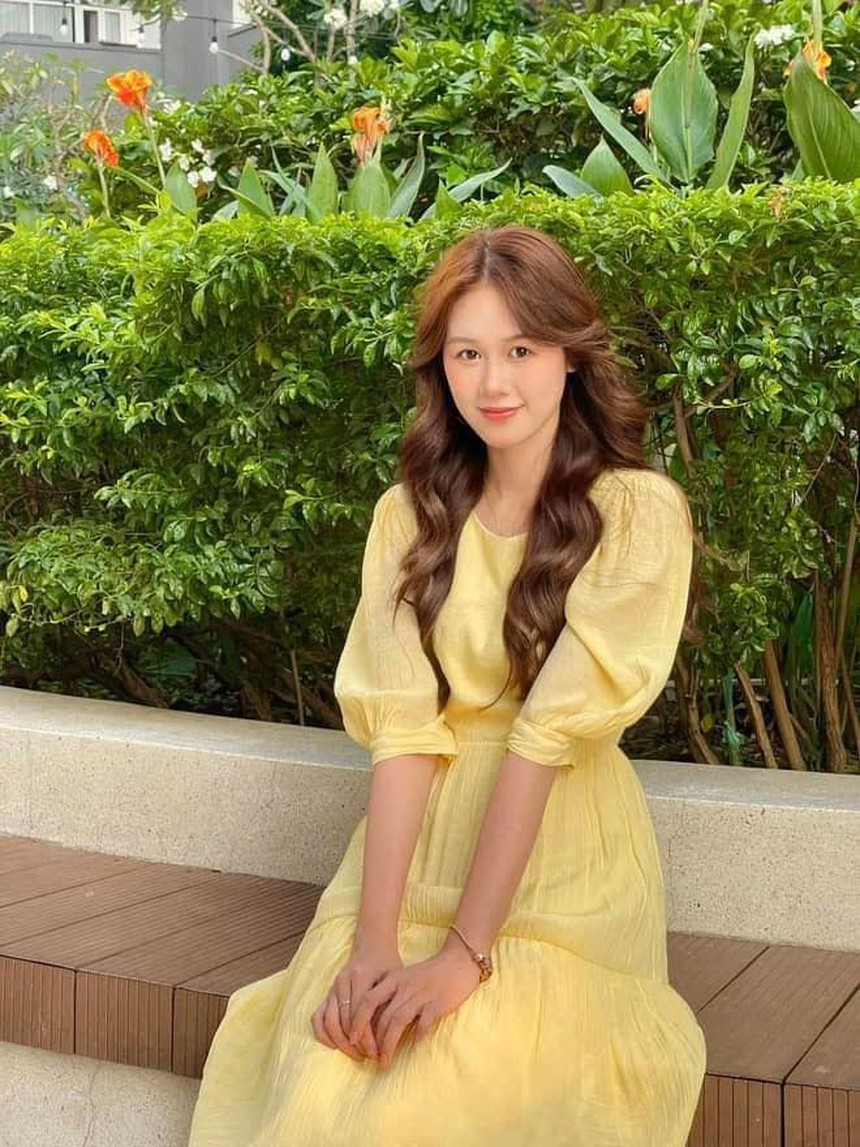 Chân dung bạn gái vừa nhận lời cầu hôn của 'thánh ế' Anh Đức - Ảnh 5. Chân dung bạn gái vừa nhận lời cầu hôn của 'thánh ế' Anh Đức - Ảnh 5.