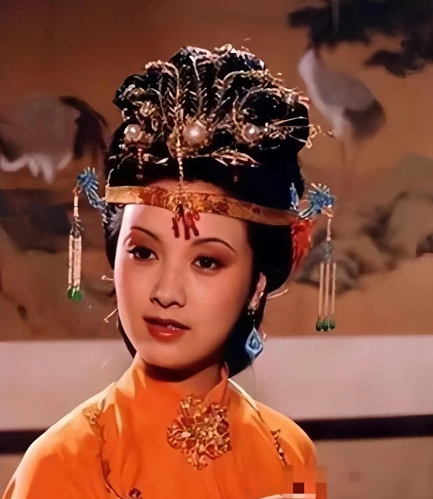 Đặng Tiệp: Một 'Phượng Ớt' sắc lẹm trên màn ảnh, ngoài đời ra sao? - Ảnh 3. Đặng Tiệp: Một 'Phượng Ớt' sắc lẹm trên màn ảnh, ngoài đời ra sao? - Ảnh 3.