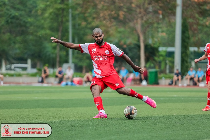 Vua phá lưới V-League 20217 "ao trình" sân 7? - Ảnh 1.