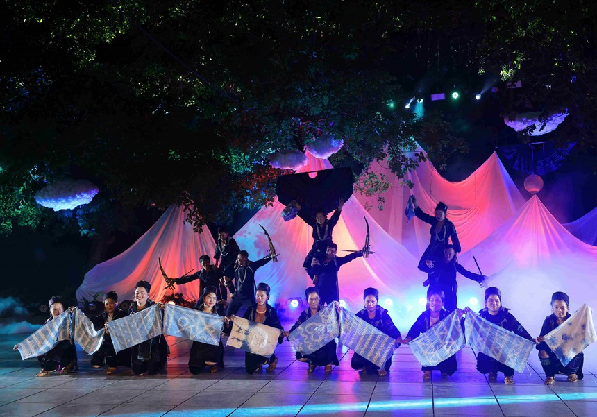 Khai mạc 'Ngày hội văn hóa du lịch Sa Pa tại Hà Nội' - Ảnh 3. Khai mạc 'Ngày hội văn hóa du lịch Sa Pa tại Hà Nội' - Ảnh 3.