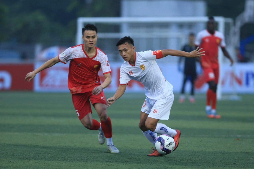 Chủ nhân bàn thắng đẹp nhất World Cup với thử thách mới - Ảnh 2.