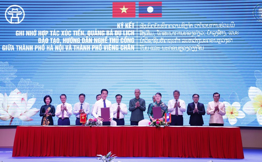 Du lịch tăng trưởng tốt, tạo động lực để nhanh về 'đích' - Ảnh 1.