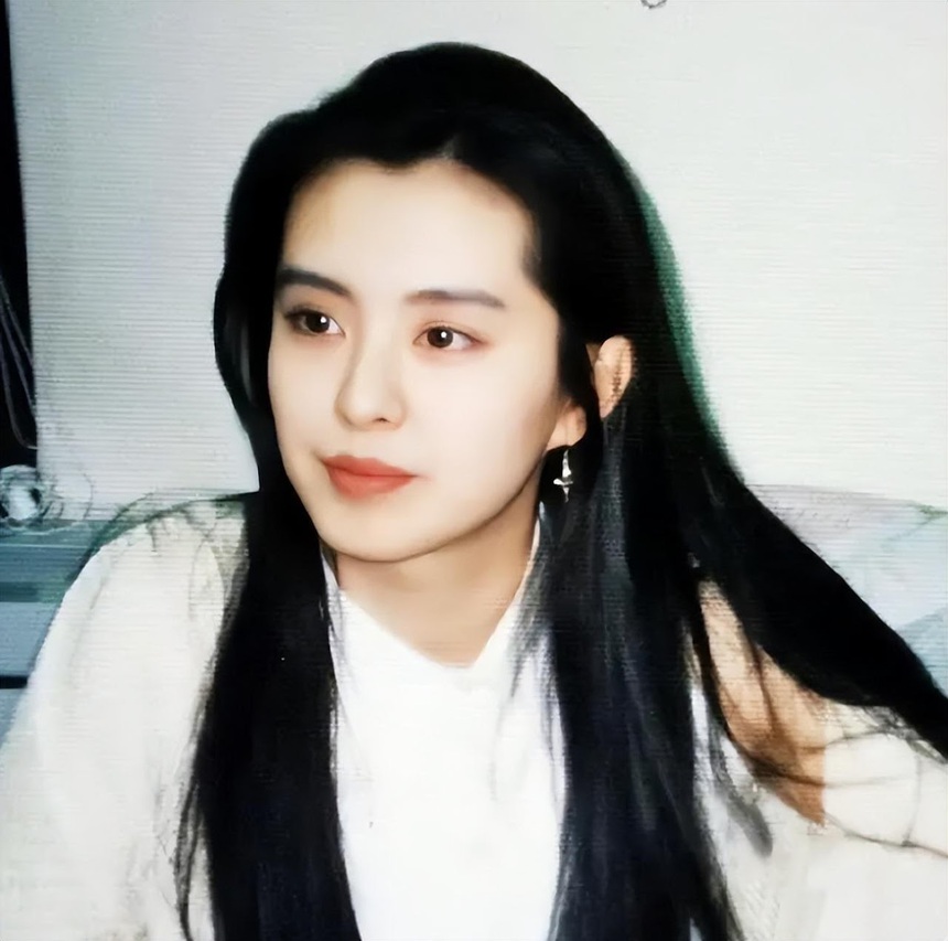 (Bài đăng thứ 7) Mỹ nhân châu Á một thời Vương Tổ Hiền – Cuộc sống không chồng con, toàn tâm thiền định tuổi xế chiều - Ảnh 3. (Bài đăng thứ 7) Mỹ nhân châu Á một thời Vương Tổ Hiền – Cuộc sống không chồng con, toàn tâm thiền định tuổi xế chiều - Ảnh 3.