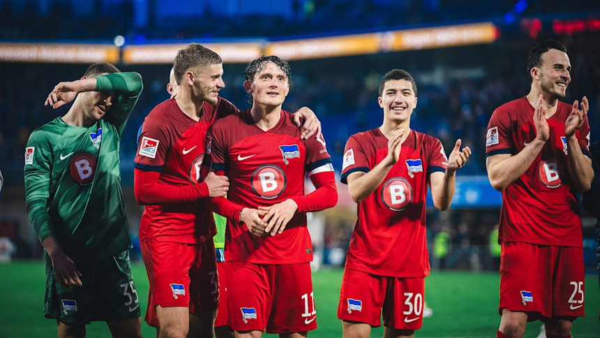 Sao trẻ Việt kiều giá 40 tỷ kiến tạo giúp đội nhà thắng ở phút 90, báo châu Âu khen là ‘siêu tài năng tấn công’ - Ảnh 3.