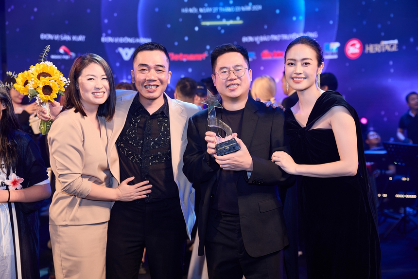 MC Phí Linh: Ấn tượng nhất là 'chất Hà Nội' của Cống hiến - Ảnh 4. MC Phí Linh: Ấn tượng nhất là 'chất Hà Nội' của Cống hiến - Ảnh 4.