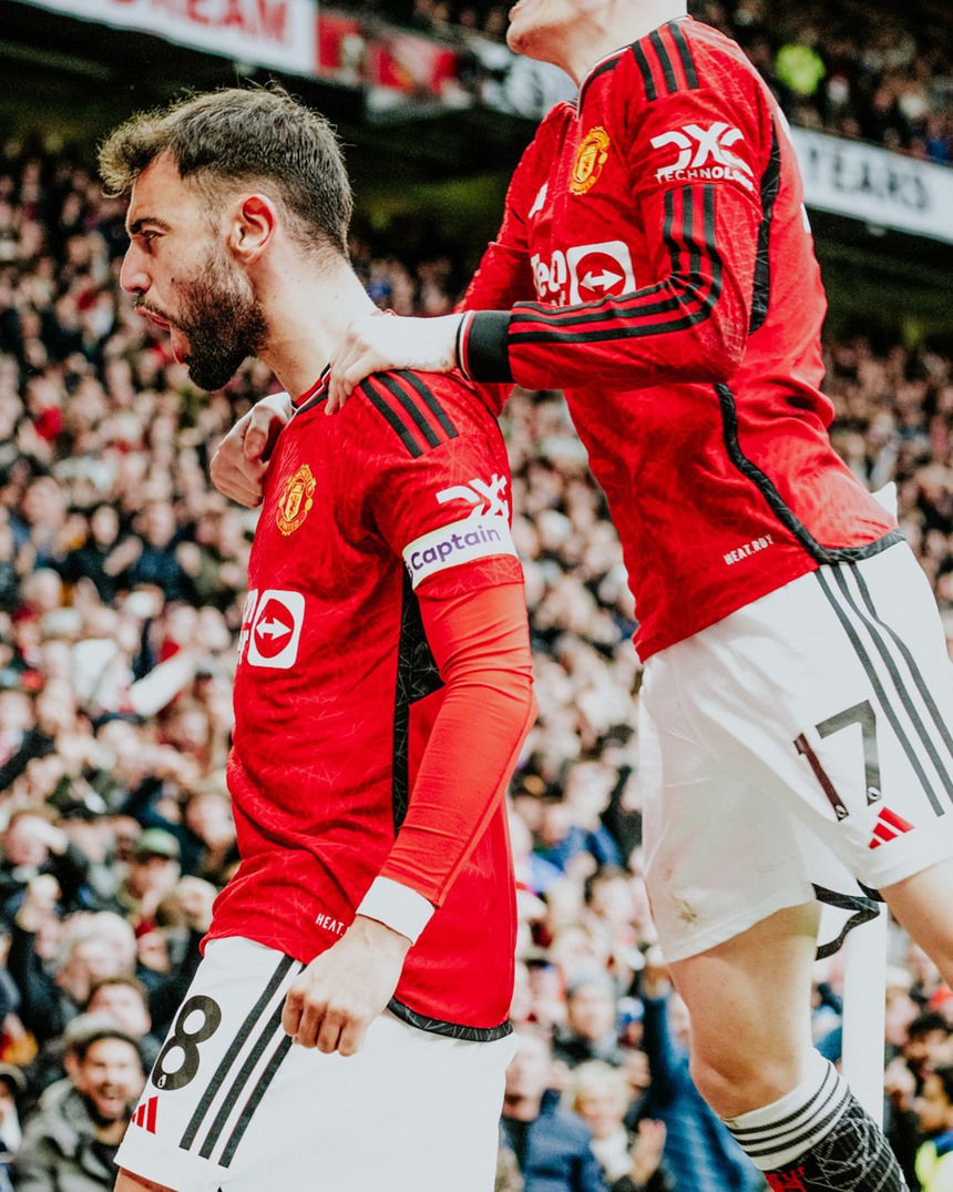 Klopp tuyên bố Arsenal sẽ dễ dàng có chiến thắng tại Old Trafford nếu MU chơi tệ như hôm qua - Ảnh 5.