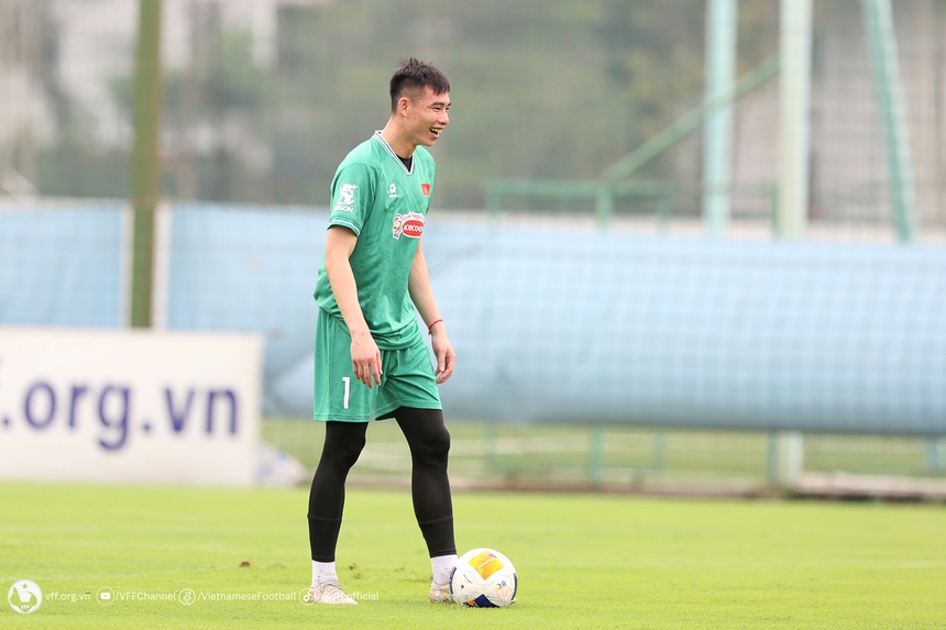 Tin nóng bóng đá Việt 7/4: Công Phượng chia sẻ cuộc sống tại Nhật, ĐT Việt Nam thắng đậm Malaysia - Ảnh 5.