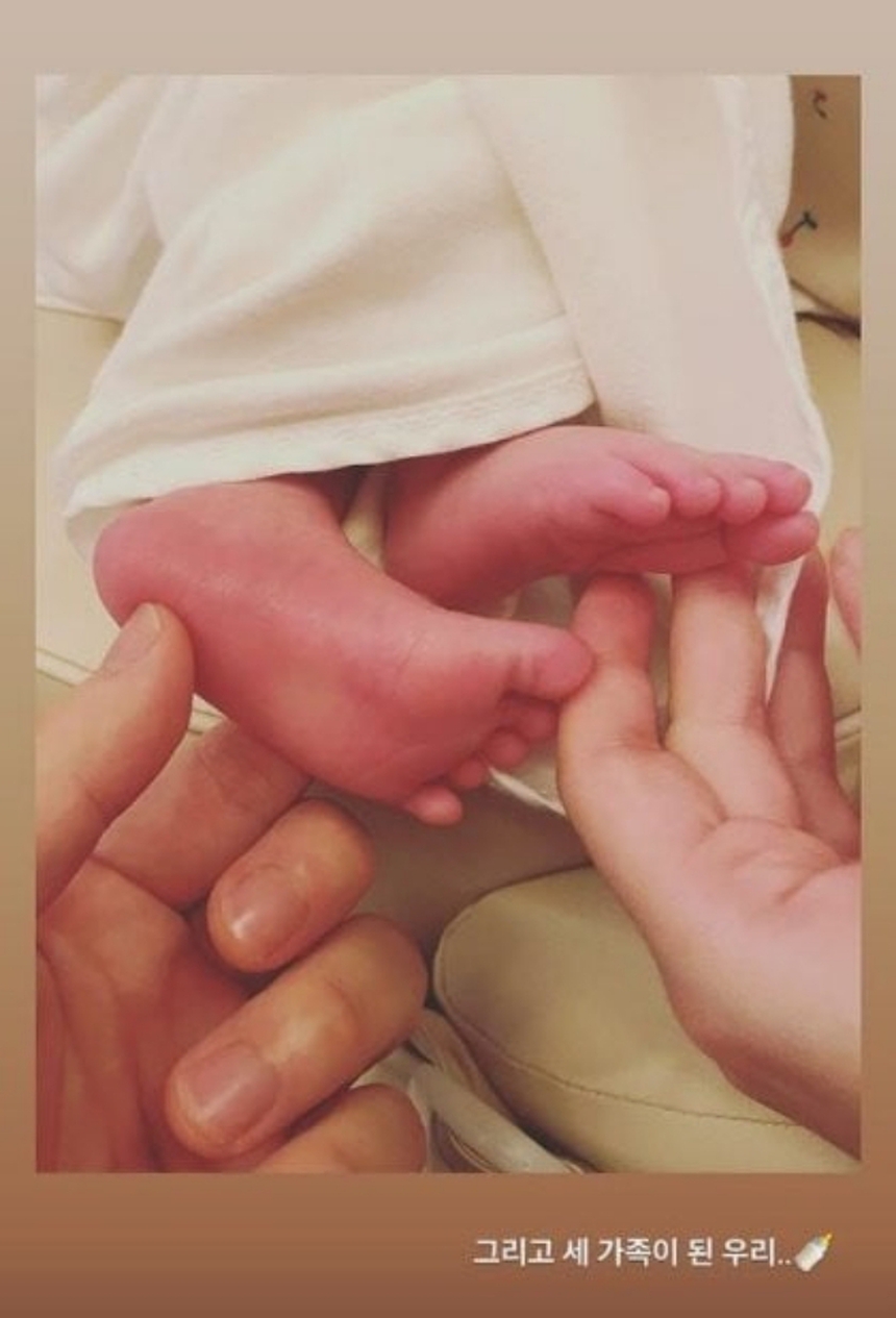 Son Ye Jin và Lee Da In yêu thích cuộc sống hôn nhân - Ảnh 6. Son Ye Jin và Lee Da In yêu thích cuộc sống hôn nhân - Ảnh 6.