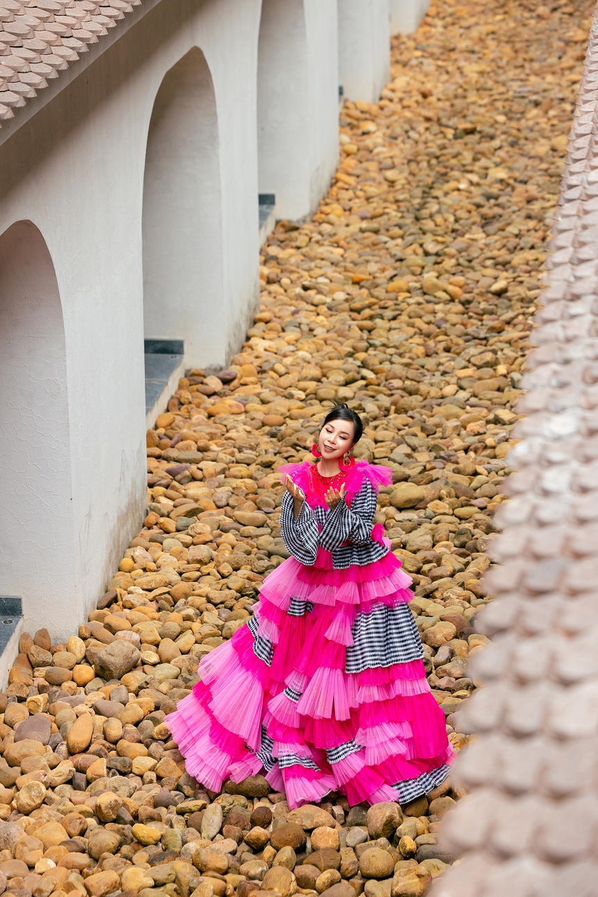 Dương Cầm 'tái hợp' Hồng Duyên trong 'Du yên' - Ảnh 2.