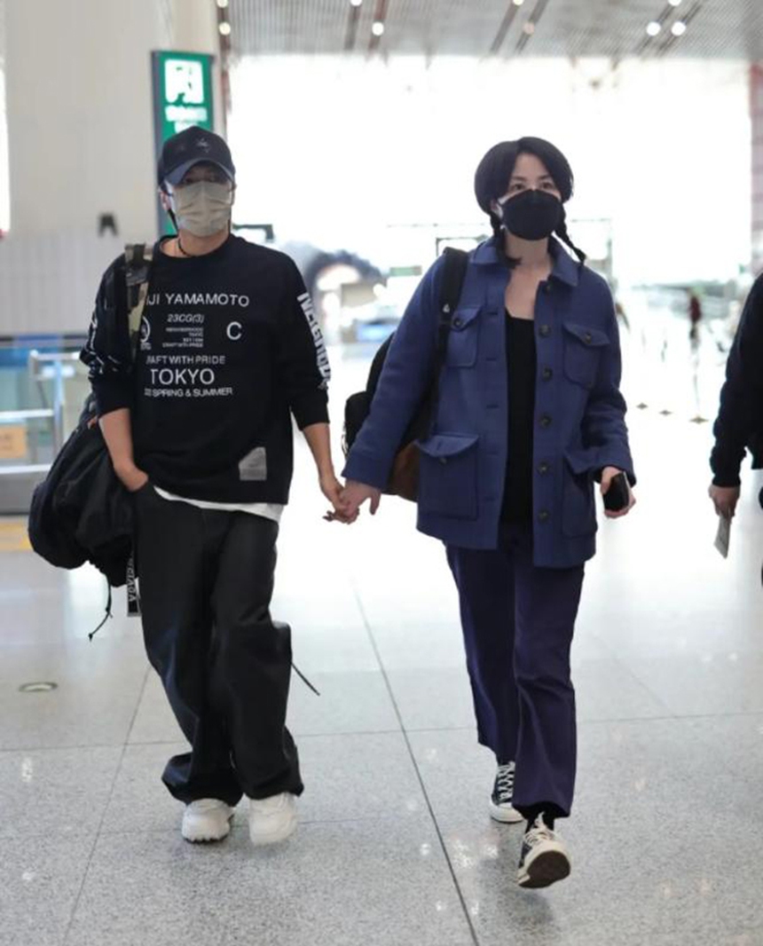 Cha Tạ Đình Phong: 'Trương Bá Chi và Vương Phi khác nhau không thể so sánh được' - Ảnh 5. Cha Tạ Đình Phong: 'Trương Bá Chi và Vương Phi khác nhau không thể so sánh được' - Ảnh 5.