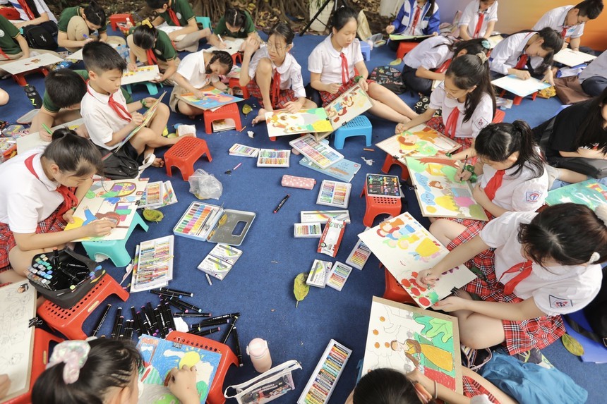 Nhiều hoạt động chào mừng Ngày Sách và Văn hóa đọc lần thứ 3 - Ảnh 2.