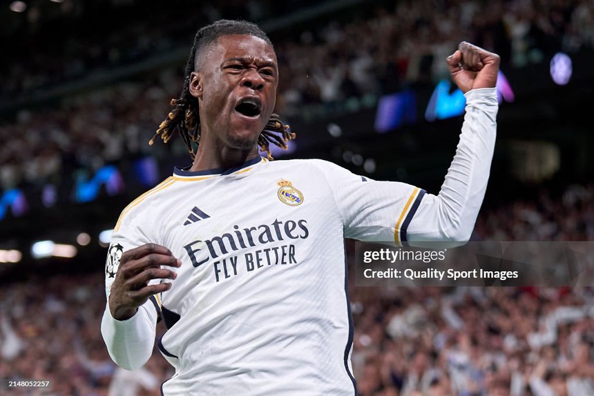 TRỰC TIẾP bóng đá Real Madrid vs Man City (2-1): Rodrygo, Camavinga 'tranh nhau' lên tiếng (Hiệp 1) - Ảnh 4. TRỰC TIẾP bóng đá Real Madrid vs Man City (2-1): Rodrygo, Camavinga 'tranh nhau' lên tiếng (Hiệp 1) - Ảnh 4.