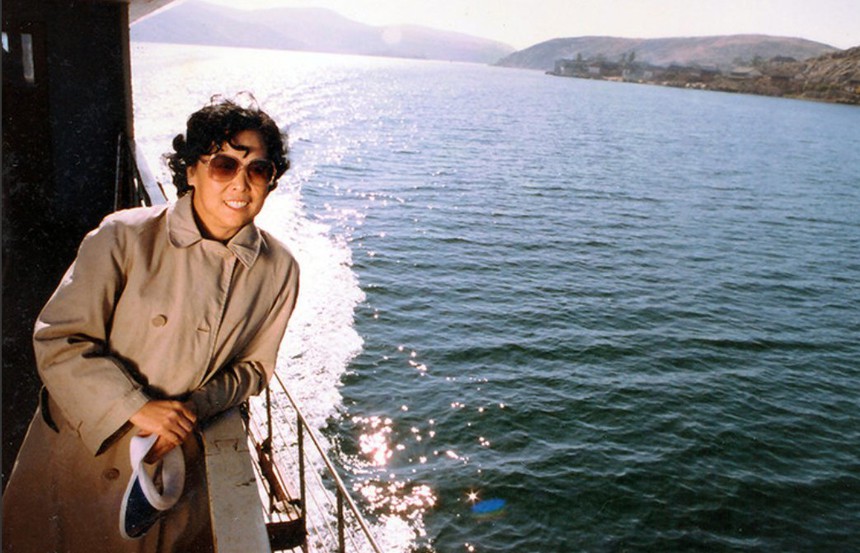 Đạo diễn 'Tây du ký' 1986 Dương Khiết vượt dư luận để kết hôn với người kém 14 tuổi và cái kết - Ảnh 2.