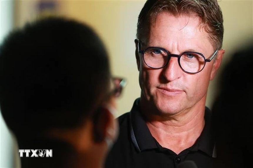 Thủ môn cản 11m thành công, ĐT Việt Nam hòa Jordan 1-1 mà không cần…ghi bàn, HLV châu Âu tiếc nuối và gửi lời chúc may mắn - Ảnh 4.