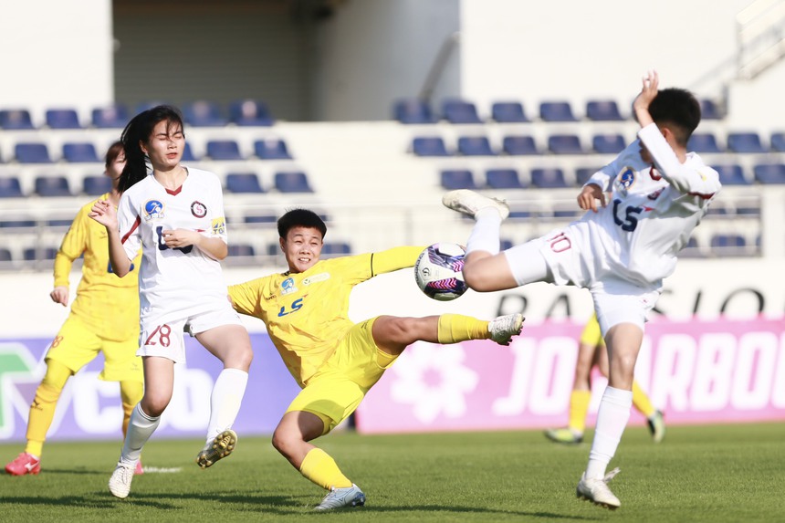 Đàn em Huỳnh Như toả sáng, Bích Thuỳ ghi dấu ấn ngày mở màn giải bóng đá nữ VĐQG - Ảnh 1. Đàn em Huỳnh Như toả sáng, Bích Thuỳ ghi dấu ấn ngày mở màn giải bóng đá nữ VĐQG - Ảnh 1.