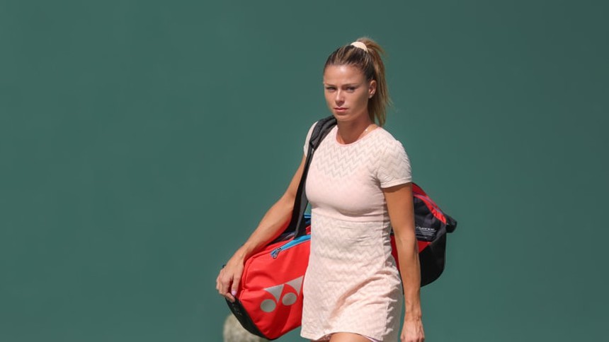 Sao quần vợt Camila Giorgi giải nghệ đầy bí ẩn ở tuổi 32, lý do bất ngờ được tiết lộ - Ảnh 2.