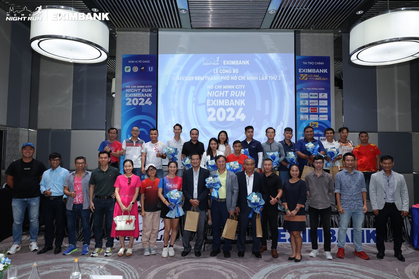 Gần 5 nghìn người dự giải chạy TP.HCM - Ảnh 2.