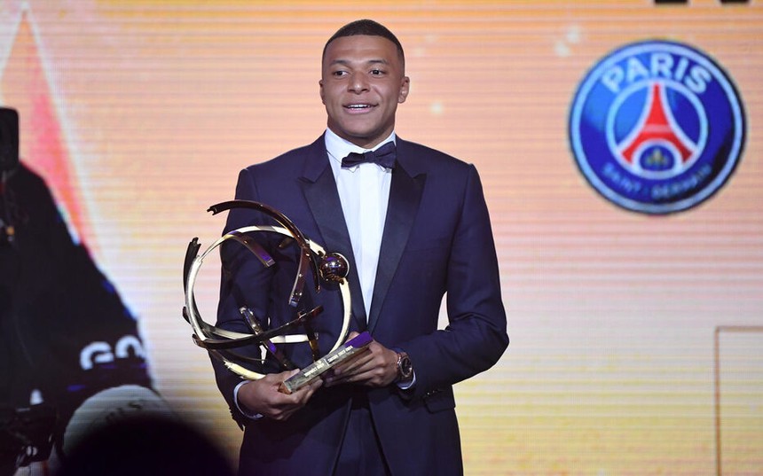 Tin nóng thể thao tối 14/5: 'Nóng' ghế huấn luyện viên CLB CAHN, 5 lần thay đổi trong 2 mùa giải - Ảnh 4. Tin nóng thể thao tối 14/5: 'Nóng' ghế huấn luyện viên CLB CAHN, 5 lần thay đổi trong 2 mùa giải - Ảnh 4.