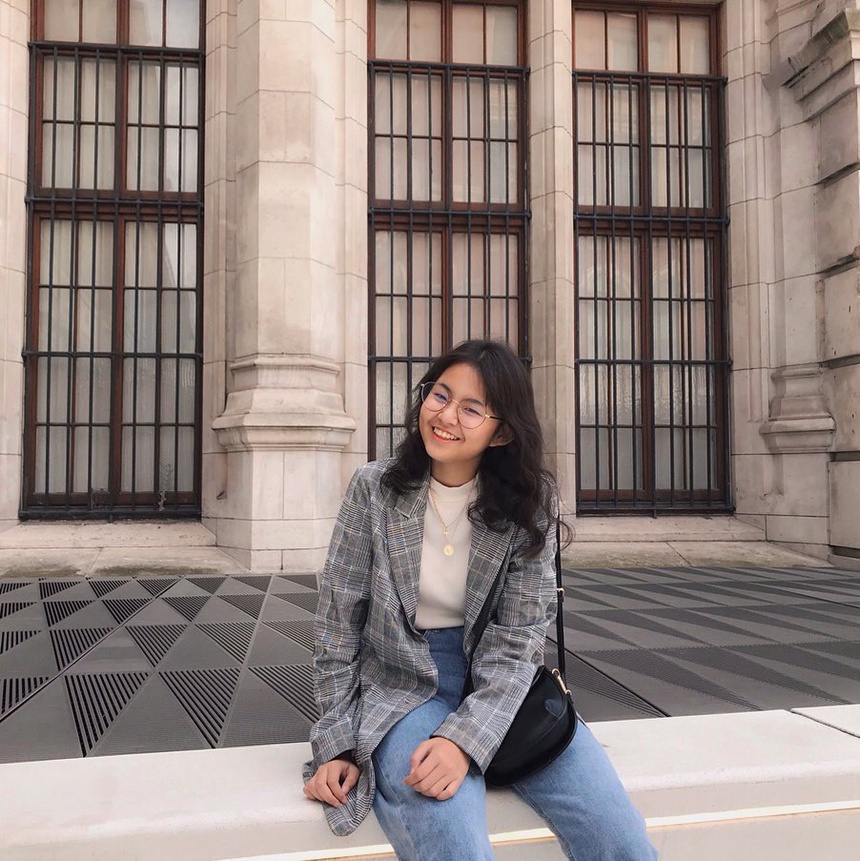 Gia đình tuyệt vời của Kiatisuk, có vợ tâm lý và 3 cô con gái xinh đẹp - Ảnh 10.