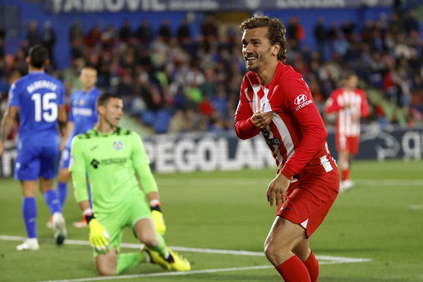 Tin nóng thể thao sáng 16/5: Griezmann lập hat-trick giúp Atletico sớm giành vé dự Cúp C1, HLV Polking bất ngờ tới Việt Nam - Ảnh 2.