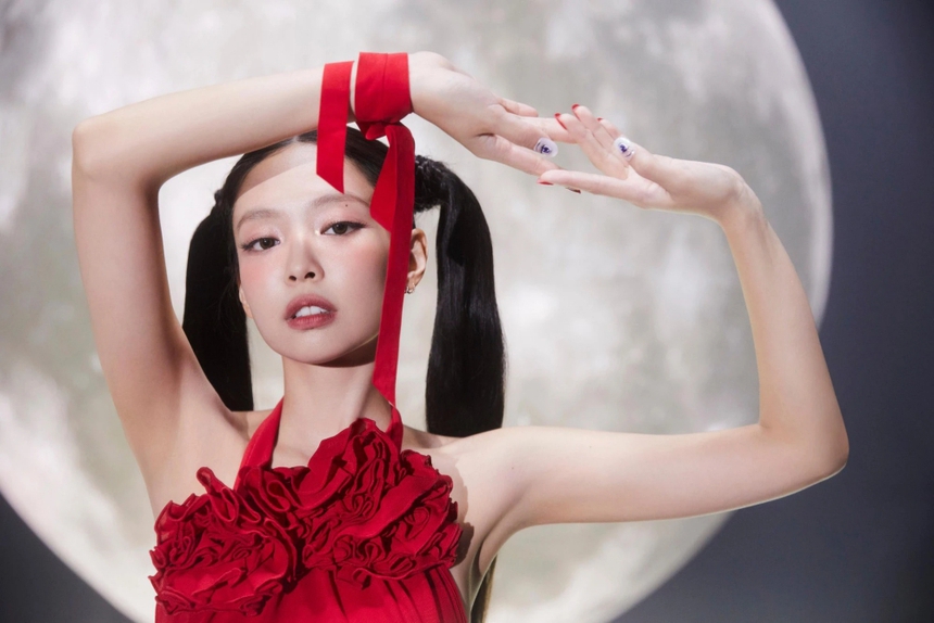 Zico tiết lộ về các bài hát solo sắp tới của Jennie Blackpink - Ảnh 2. Zico tiết lộ về các bài hát solo sắp tới của Jennie Blackpink - Ảnh 2.