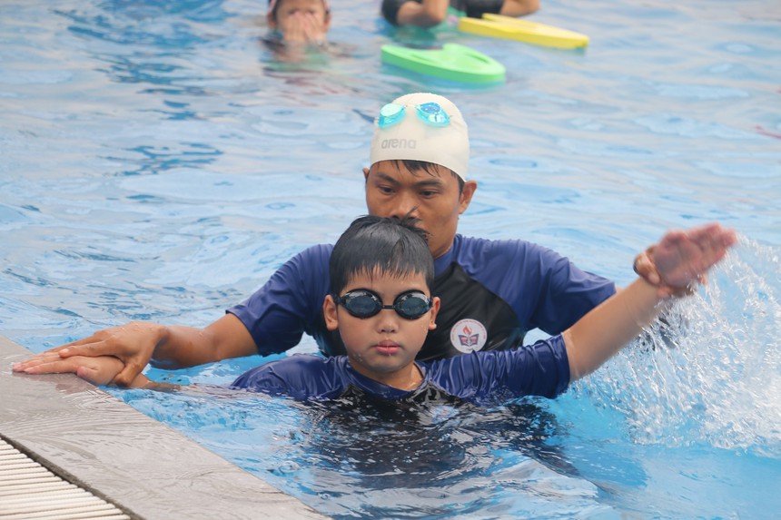 Để kỳ nghỉ hè thực sự an toàn và bổ ích - Ảnh 2.