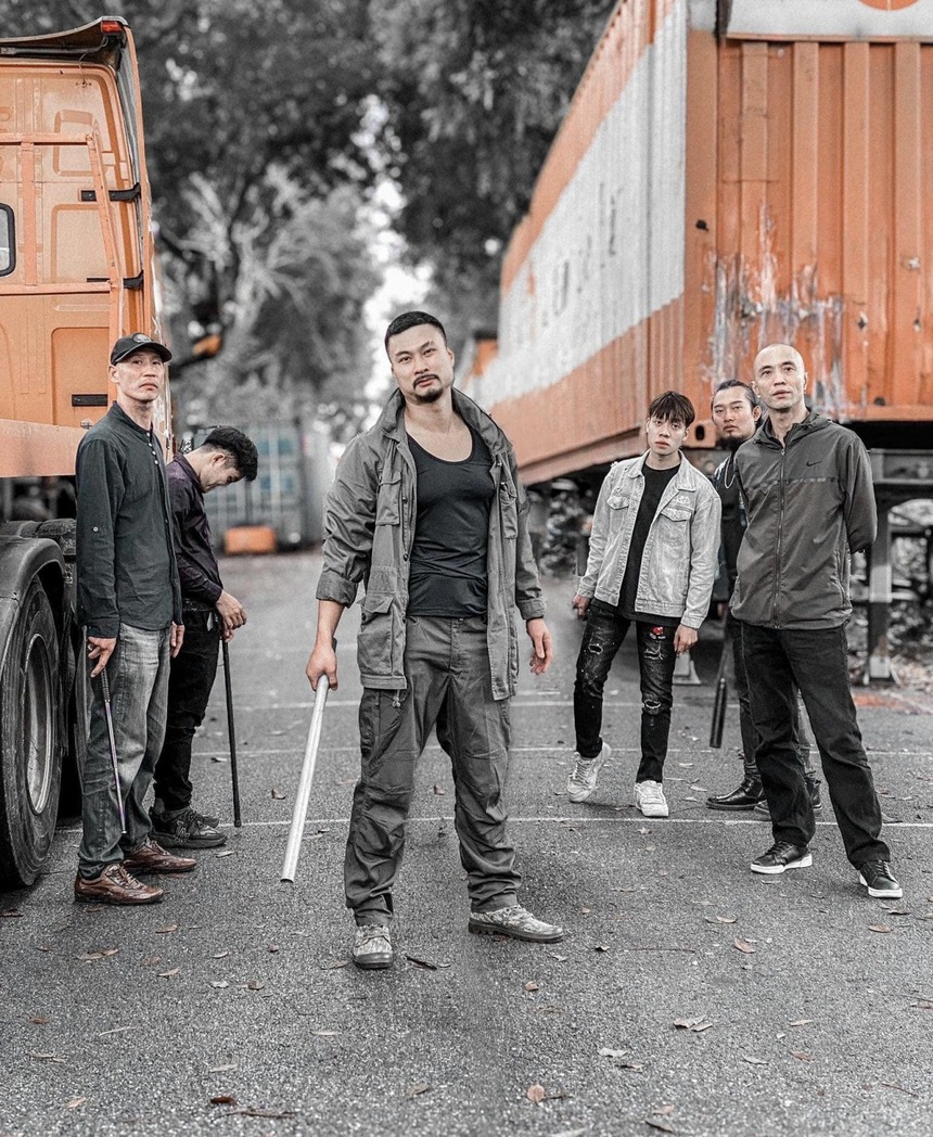 Anh Trí của phim 'Người một nhà' tự nhận tính hiền khô, kể lại cảnh éo le lúc bị Diệp nhìn thấy chưa mặc đồ - Ảnh 1.