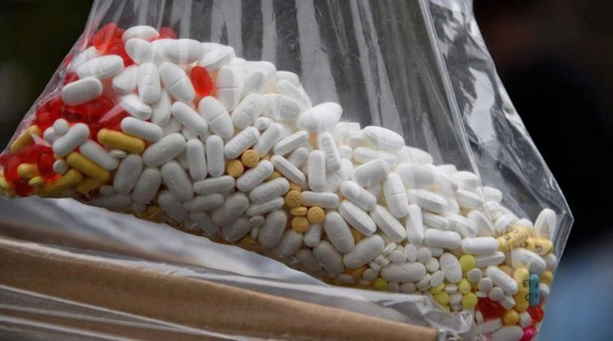 Mỹ: Lần đầu tiên số ca tử vong do dùng thuốc quá liều giảm sau 6 năm  - Ảnh 1.