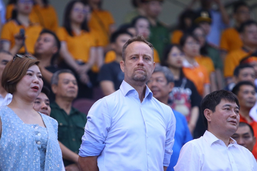 Tin nóng thể thao tối 16/5: Xác định thời điểm HLV Polking ra mắt CLB Công an Hà Nội - Ảnh 2.