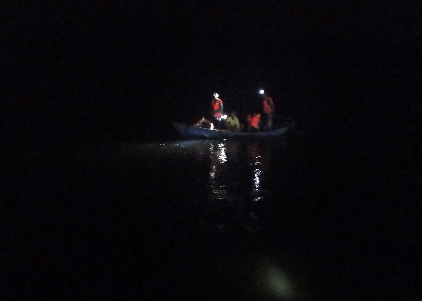 Vụ 3 công nhân mất tích khi thi công cao tốc Bắc - Nam qua Phú Yên: Tìm thấy nạn nhân cuối cùng - Ảnh 1.