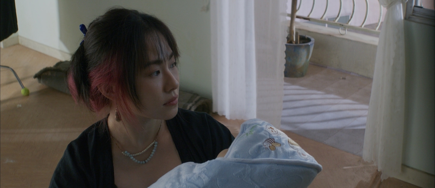 Lương Bích Hữu chạm ngõ điện ảnh đã vào ngay vai “nặng ký” - Ảnh 3. Lương Bích Hữu chạm ngõ điện ảnh đã vào ngay vai “nặng ký” - Ảnh 3.