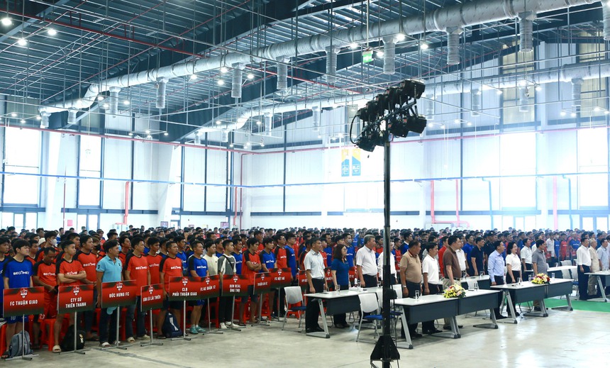 Kỷ lục 176 đội dự giải bóng đá ở Bình Dương - Ảnh 2.