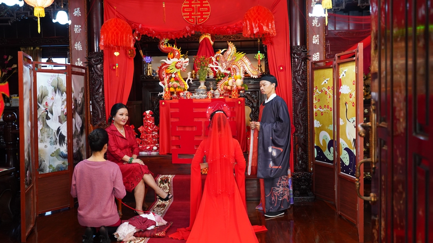 'Chị Đẹp' Tú Vi thử thách chính mình khi nhận vai nữ chính trong 'Dâu hào môn' - Ảnh 1.