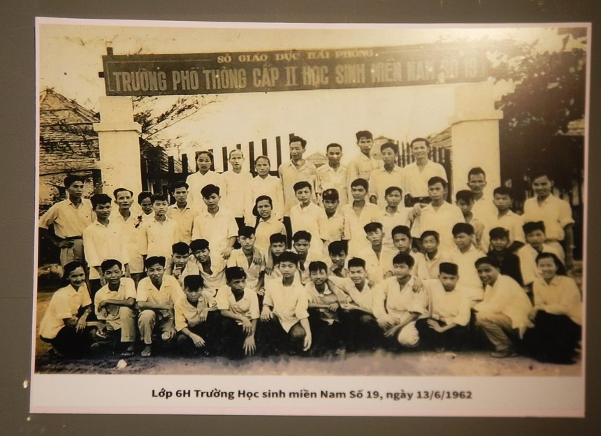 Xúc động với học sinh miền Nam trên đất Bắc  - Ảnh 2.