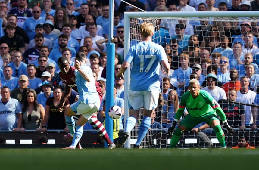 Phil Foden lập cú đúp, Man City chính thức bảo vệ thành công chức vô địch Ngoại hạng Anh - Ảnh 8.