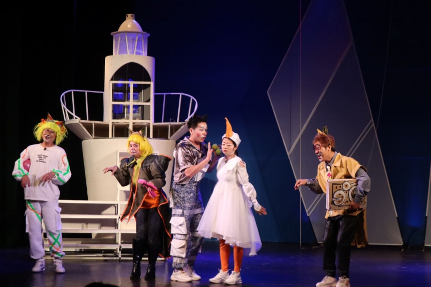 Chào tuần mới: Khi kịch thiếu nhi 'chào Hè' - Ảnh 1.