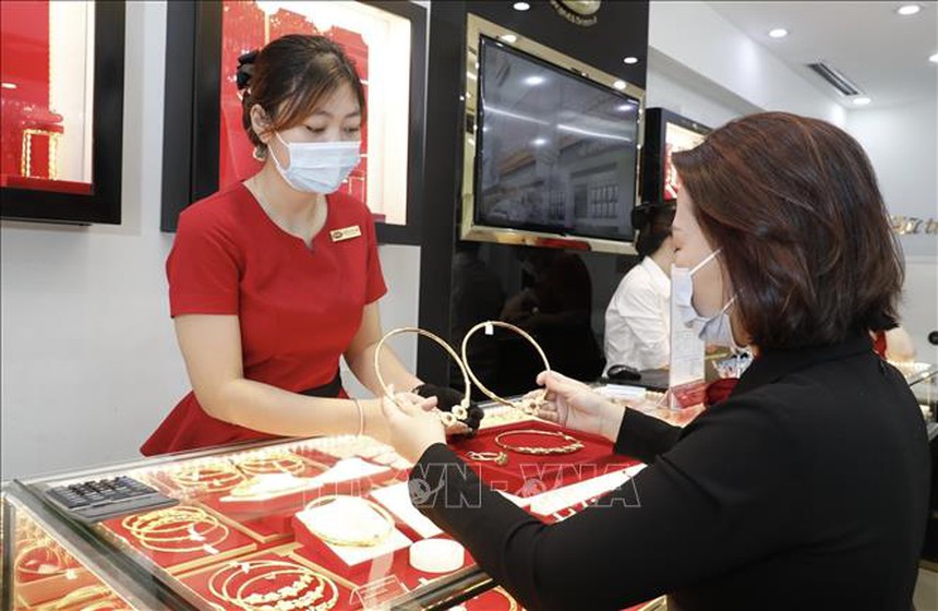 Thủ tướng chỉ đạo điều hành đồng bộ chính sách tài khóa, chính sách tiền tệ, thị trường vàng, tỷ giá, lãi suất - Ảnh 2.