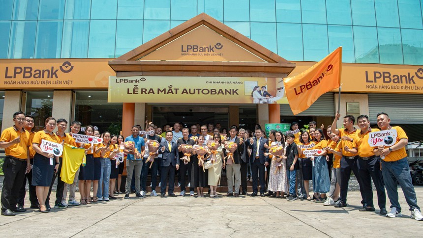 LPBank sẽ đồng hành cùng thể thao Việt Nam nâng cao thể lực, tầm vóc cầu thủ - Ảnh 3. LPBank sẽ đồng hành cùng thể thao Việt Nam nâng cao thể lực, tầm vóc cầu thủ - Ảnh 3.