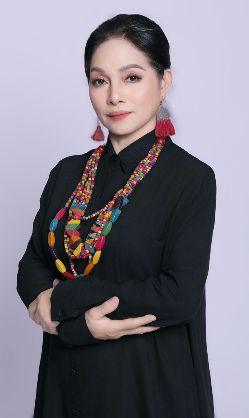 NSND Hà Thuỷ ngồi "ghế nóng" cuộc thi "Đỉnh cao âm nhạc" - Ảnh 1.