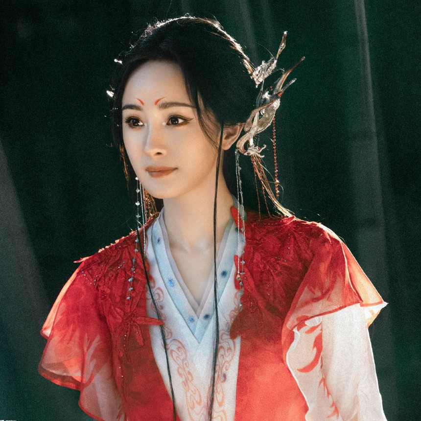 Jeon Mi Do bén duyên với 'ông hoàng rating' Ji Sung trong 'Mối liên kết bí ẩn' - Ảnh 4.