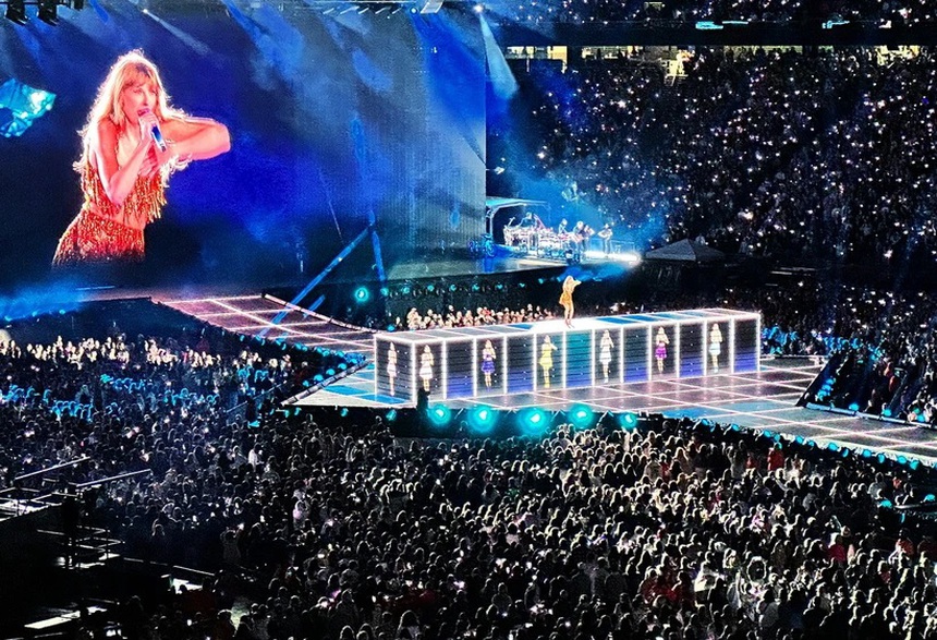 Lượng du khách đến châu Âu tăng vọt nhờ hiệu ứng Taylor Swift - Ảnh 1.