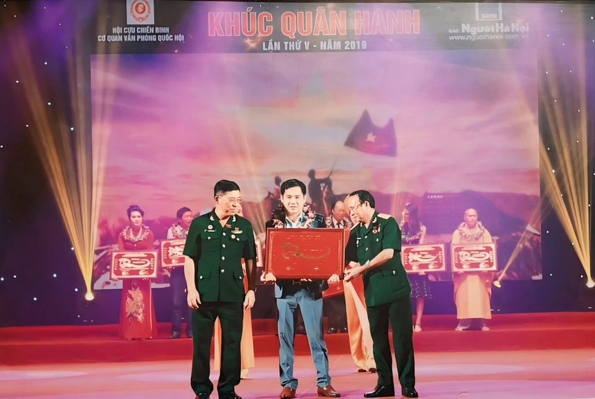 Ông Trương Văn Thủy tham dự cuộc thi “Miss, Ms & Mr Vietnam World Australia 2024”  - Ảnh 2.