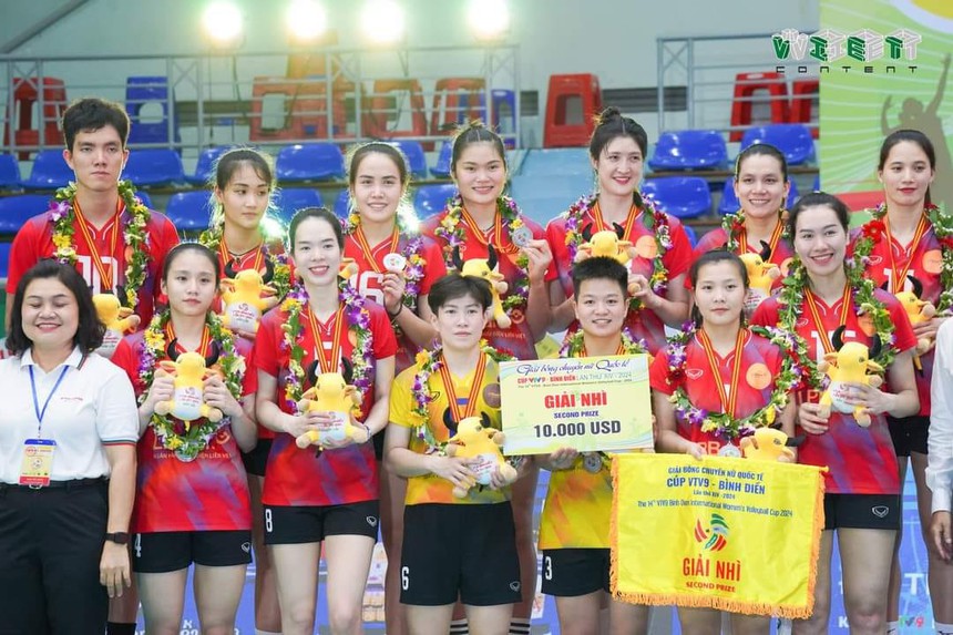 Lê Thanh Thúy cùng CLB Ninh Bình LVPB giành ngôi á quân cúp VTV9 Bình Điền 2024. Lê Thanh Thúy cùng CLB Ninh Bình LVPB giành ngôi á quân cúp VTV9 Bình Điền 2024.