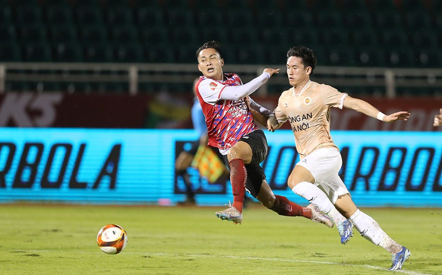 Quang Hải vẫn muốn ở lại CAHN, HLV Polking chưa chắc ngày đến thay HLV Trần Tiến Đại - Ảnh 2.