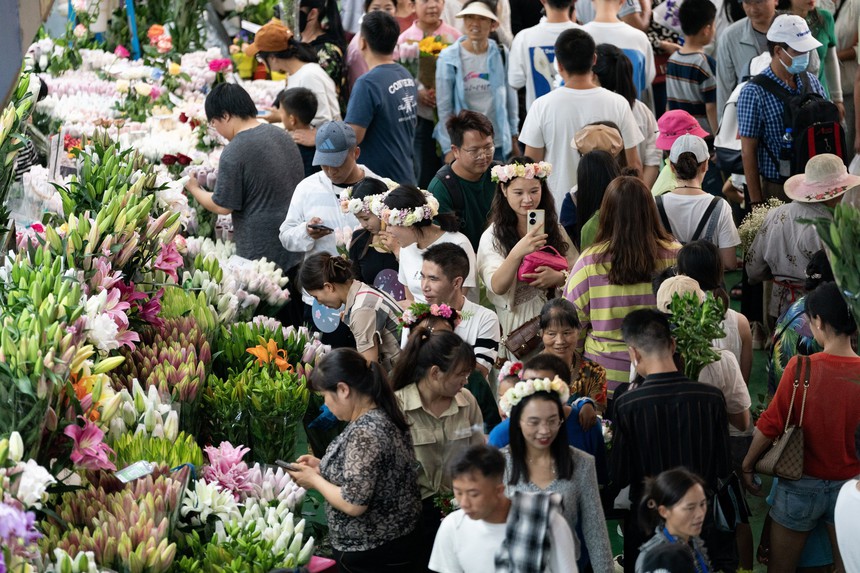 Du lịch đang trở thành ngành kinh tế trụ cột chiến lược của Trung Quốc - Ảnh 2.