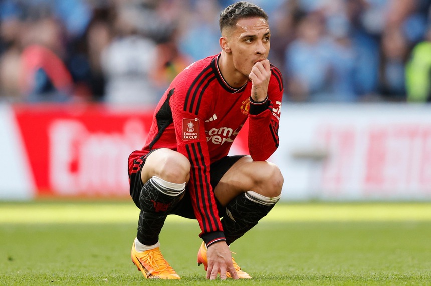 5 năm chuyển nhượng tồi tệ của MU, giá trị đội hình sụt thảm hại, lộ diện 2 ngôi sao mất giá mạnh nhất - Ảnh 2.